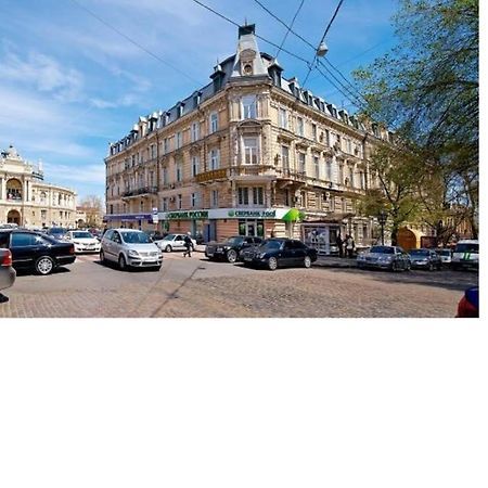 Center, Apartment On Deribasovskaya 10 Odessa Exterior foto